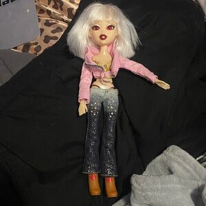 bratzillaz jade j’adore doll w/ cute y2k outfit